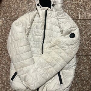 Kenneth Cole White Puffer